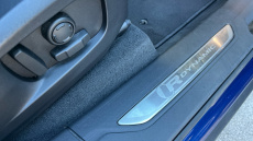 Jaguar F-Pace 2.0 D200 R-Dynamic Black 5dr Auto AWD Diesel Estate